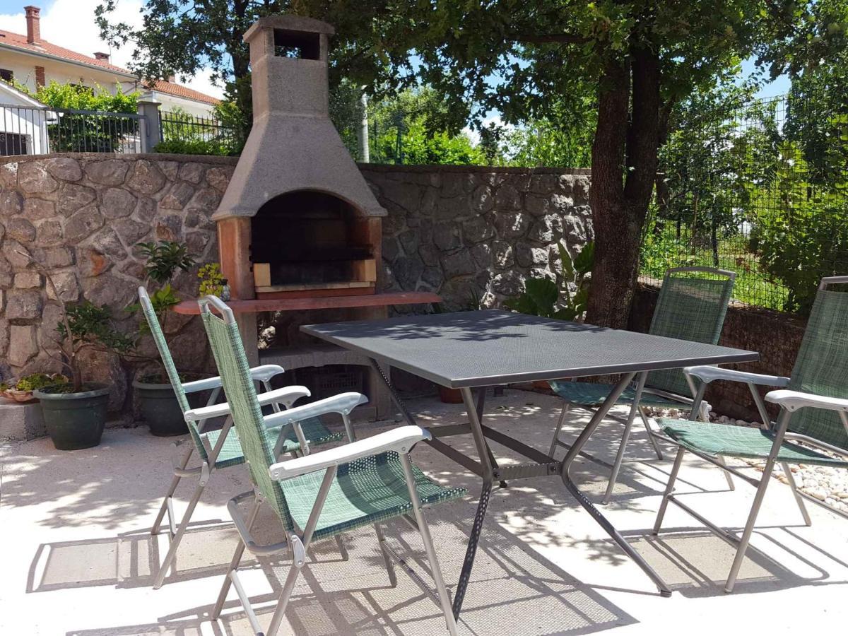 Apartment In Matulji 17036 외부 사진